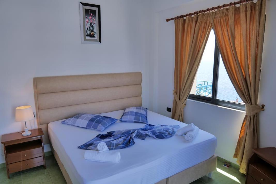 Blue Heaven Hotel Саранда Экстерьер фото