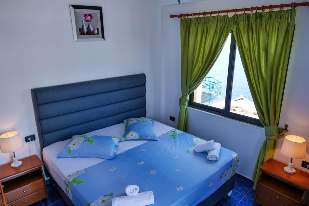 Blue Heaven Hotel Саранда Экстерьер фото