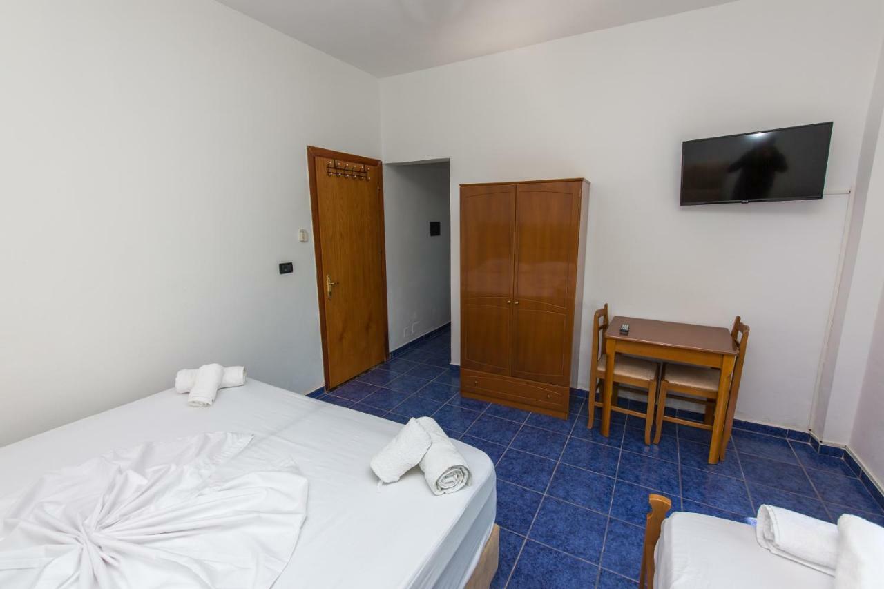 Blue Heaven Hotel Саранда Экстерьер фото